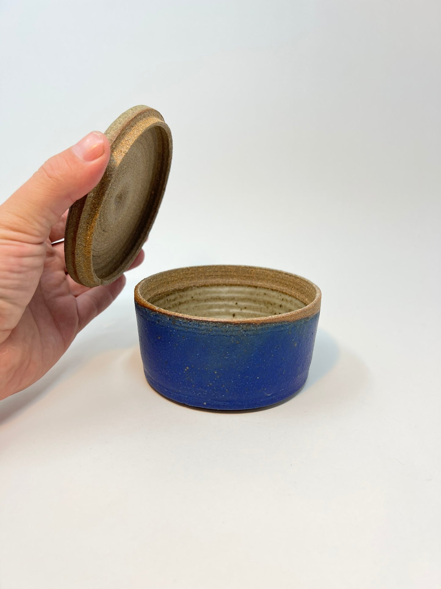 Shoshi Watanabe - Container with Lid